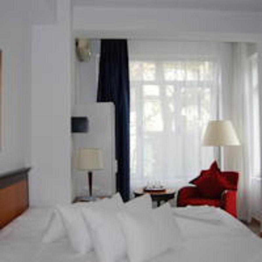 Hostel Litovoi Boekarest Buitenkant foto